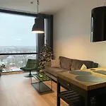 Orange Tower & Free Parking Apartament Tallin