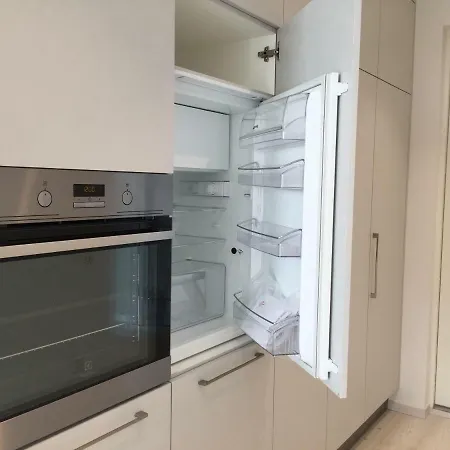 Orange Tower & Free Parking *