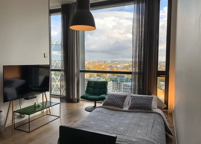 Orange Tower & Free Parking