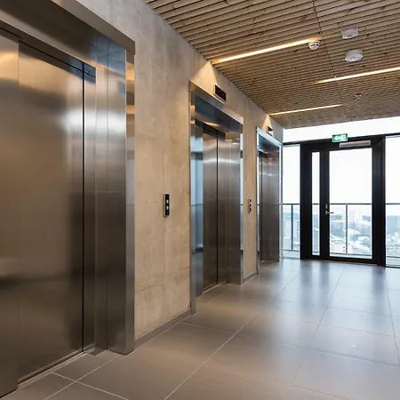 Orange Tower & Free Parking * Tallinn